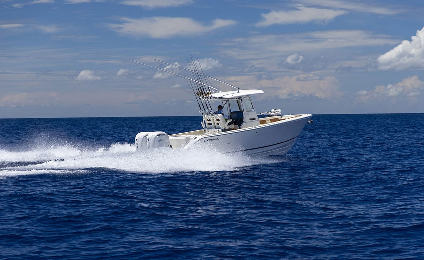 285 CC boat on water